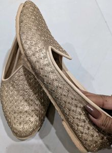Embroidered Jodhpuri Mojari Shoes