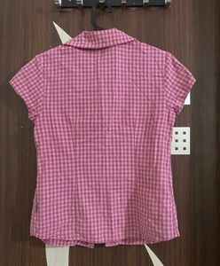 Pink Y2k fitted top
