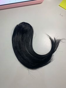 Black side bangs