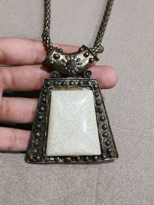 Unique White Stone Pendant Necklace