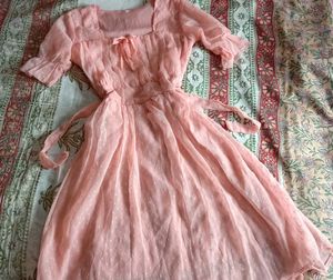 Charming Vintage Peach polka Dot milkmaid Dress