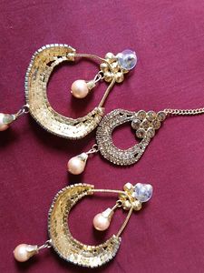 Elegant Pearl &amp; Crystal Hoop Earrings n mang tika