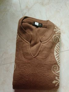 Brown Knitted Sweater with Pattern