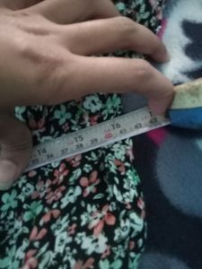 Cute Floral Printed Crop Top (Women's)