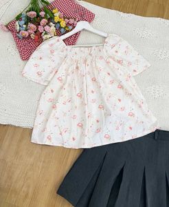 Floral Puff Sleeve Top