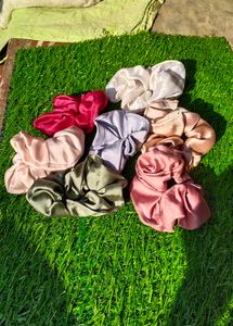 Pack Of 7 Scrunchie