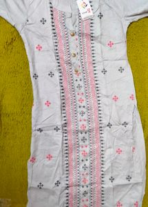 Trendy Embroidery Kurta 2
