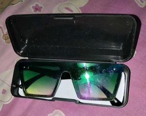 Stylish Blue Lens Sunglasses