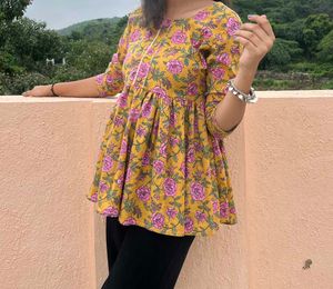 YELLOW SHORT TOP / KURTI