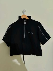 Black Crop Top with Zipper Detail