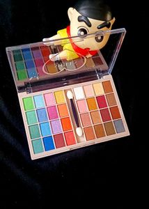 Shills Professional 32 Color Eyeshadow Palette