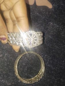 Sparkling Rhinestone Bangle Set