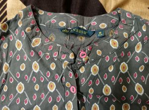 Printed Grey Button-Down Kurti