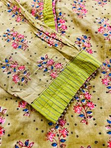 FabIndia Green Floral Print Cotton Kurta