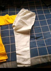 💛🤍One Time Used Beautiful Boys Kurta Set💛🤍