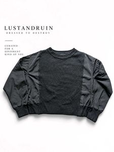 MIXED TEXTURE ZIP-POCKET SWEATER