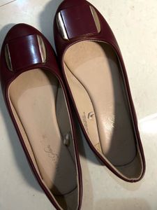 Pantaloon Burgundy Bellies and ballerinas