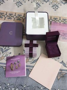 Charming Diamond Jewellery Set