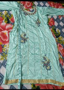 Beautiful ❤❤❤❤suit without dupatta