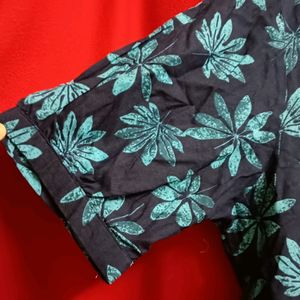 New Unused Top 2xl Top