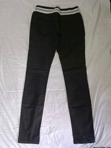 Comfortable Black Slim Fit Pants