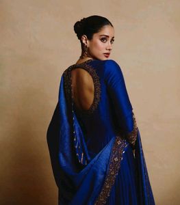 Elegant Royal Blue Embroidered Kurta Set