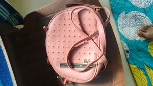 ladies sling bag