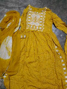 Yellow Ethnic Kurta Set with Dupatta