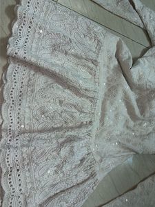 Elegant White Embroidered Kurta