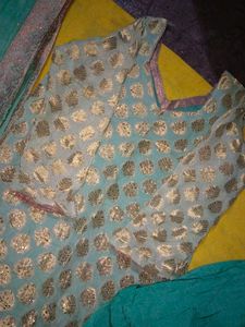 Mehndi Party' Wear Suit
