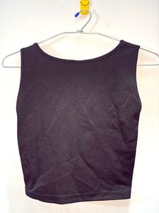 Stylish Sleeveless Crop Top