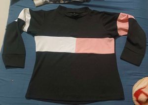 Color Block Long Sleeve T-Shirt