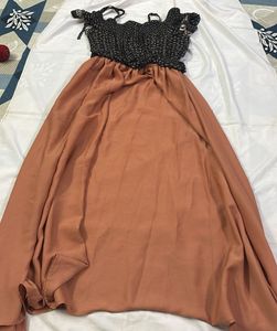 Elegant Off-Shoulder Maxi Dress