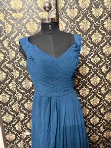 Elegant Teal Evening Gown