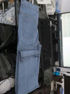 Light Blue Denim Jeans and 1 t shirt combo
