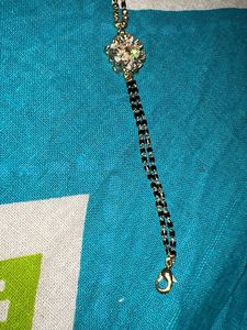 Elegant bracket Mangalsutra