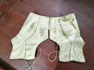 Elegant Leaf Pattern Blouse