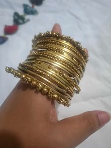 Gold Color Metal Bangle Set