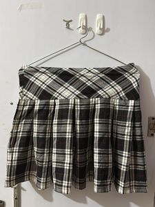 Plaid Pleated Mini Skirt