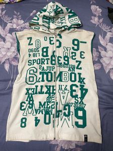 Graphic Print Sleeveless Hoodie