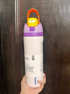 Owala free sip bottle (710ml)
