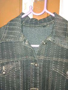 Stylish Striped Denim Jacket ( Men + Women )