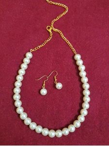Elegant Pearl Necklace & Earring Set