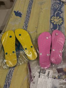 Floral Flip Flops - Comfort &amp; Style