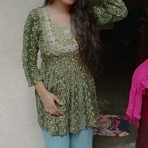 Green Printed Kurta