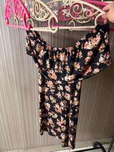 Forever 21 Floral Print Top