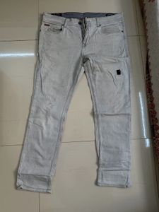 Diesel Jeans - Distressed Style