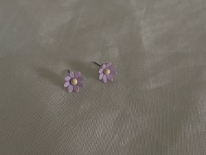 Cute Flower Stud🌸🎀✨