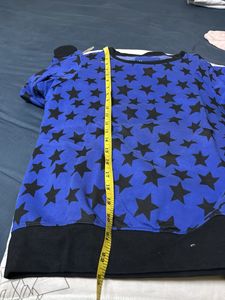 Blue Star Print Sweatshirt