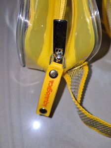 Aqualogica Clear Waterproof Waist &amp; beach ba